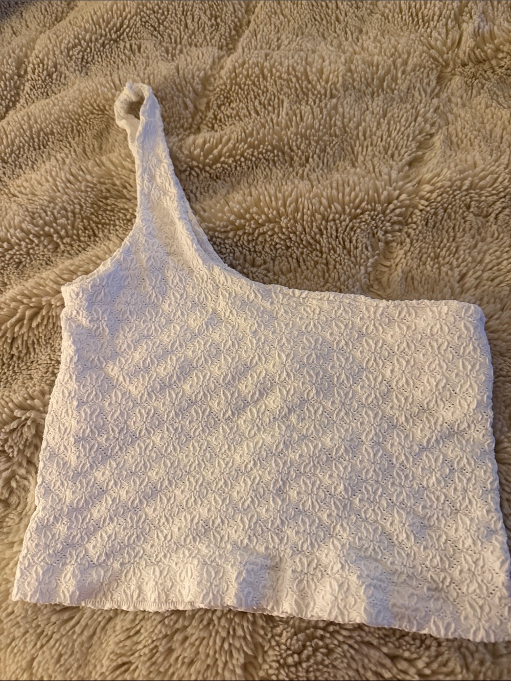 Nikibiki White One-Shoulder Lace Crop Top